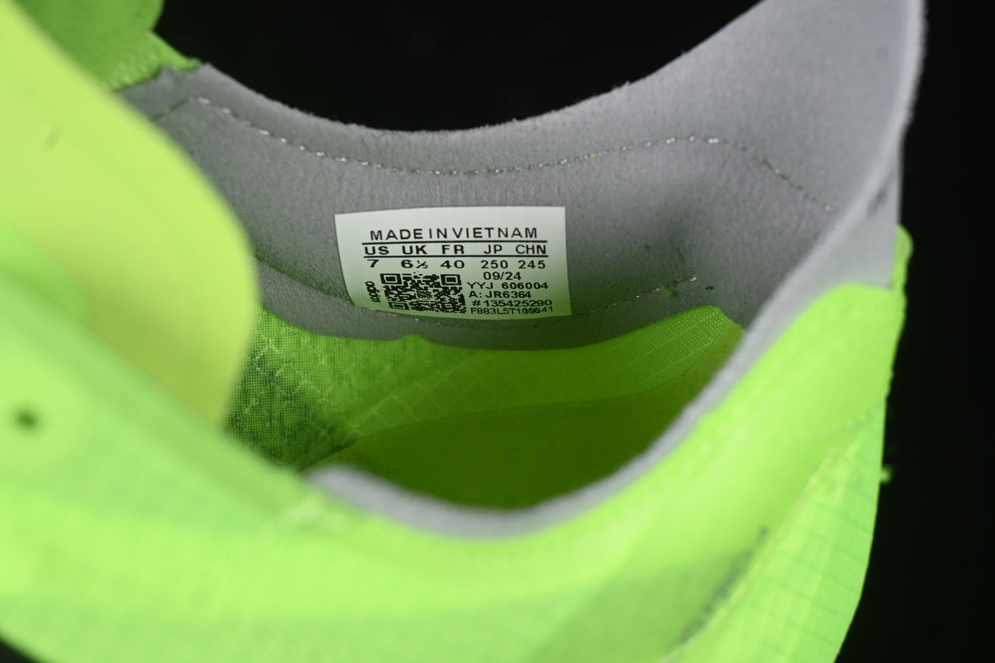 Adizero Adios Pro 4 'Lucid Lemon Black'