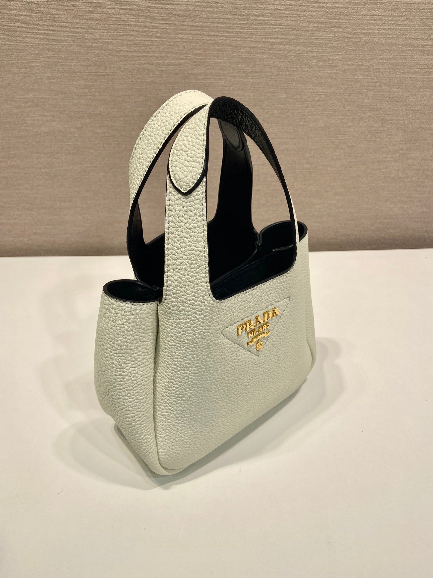Bolsa Prada tote mini de couro