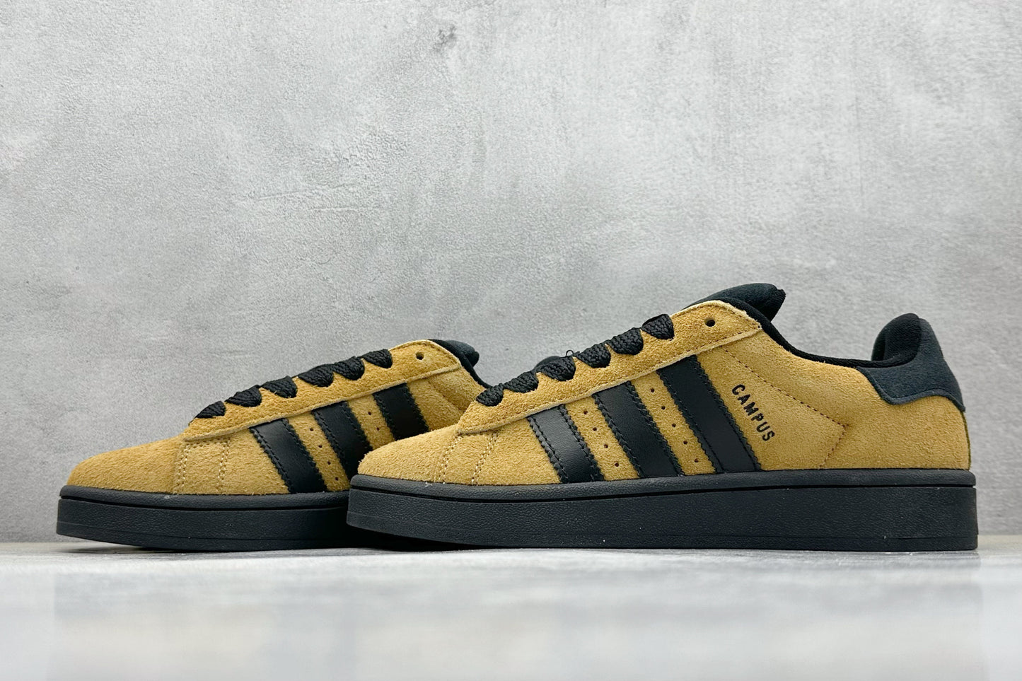 Adidas Campus