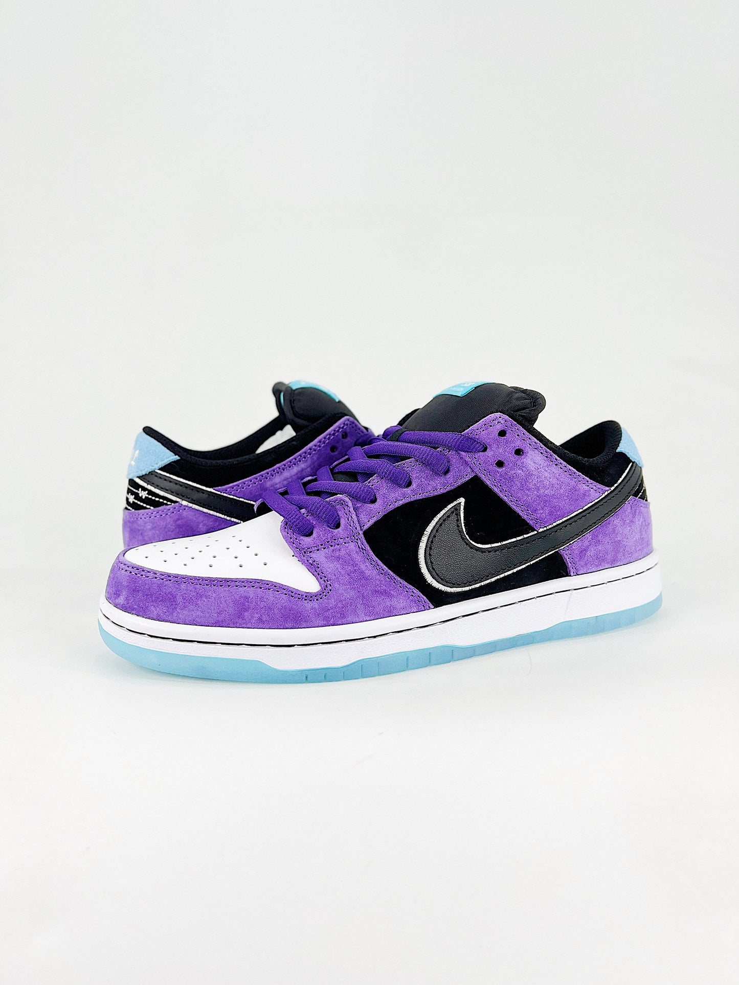 Tênis SB Dunk Low "Hayley Wilson - Court Purple and Black "