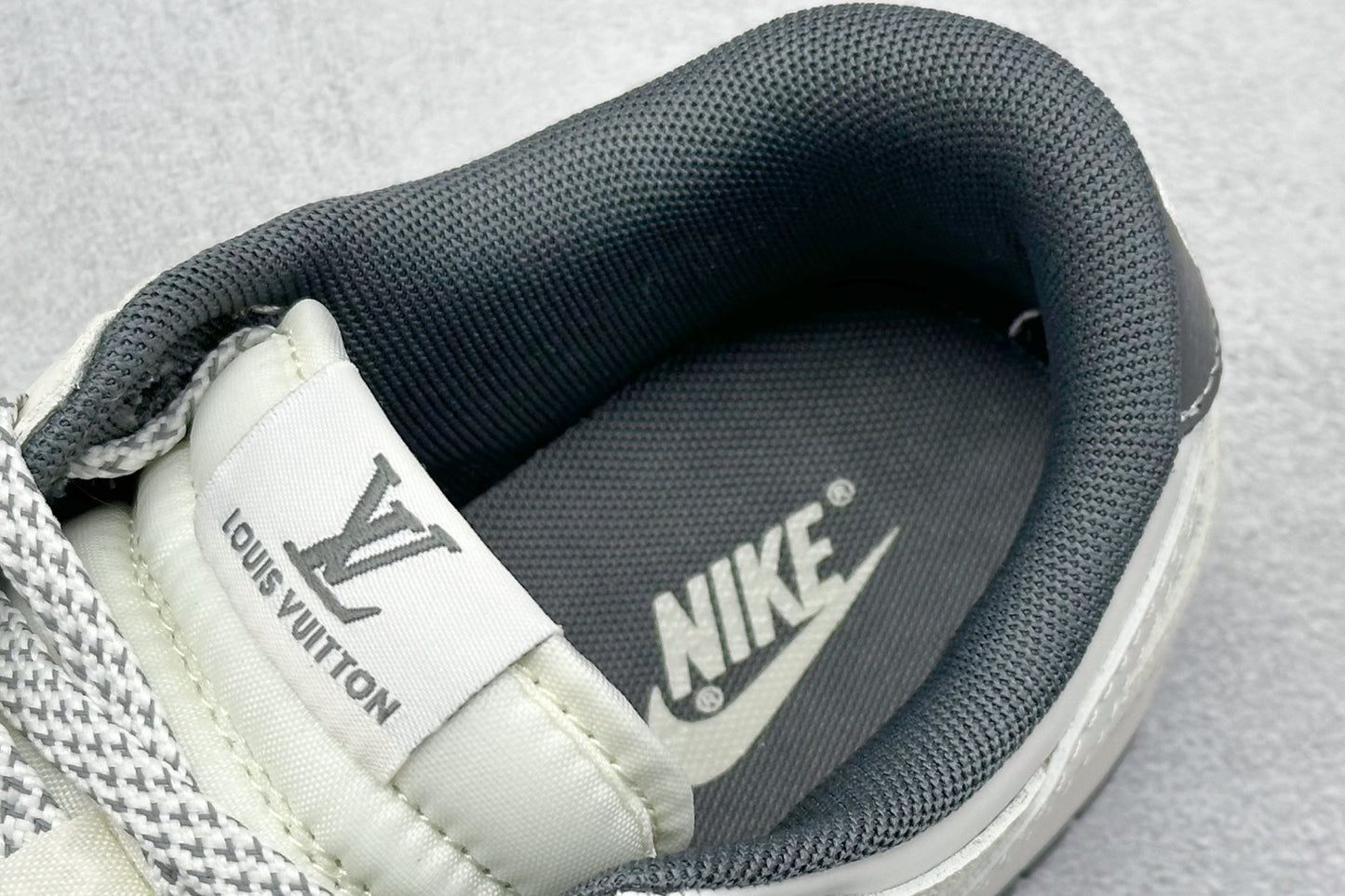 Nike SB Dunk Low Louis Vuitton Virgil Nigo